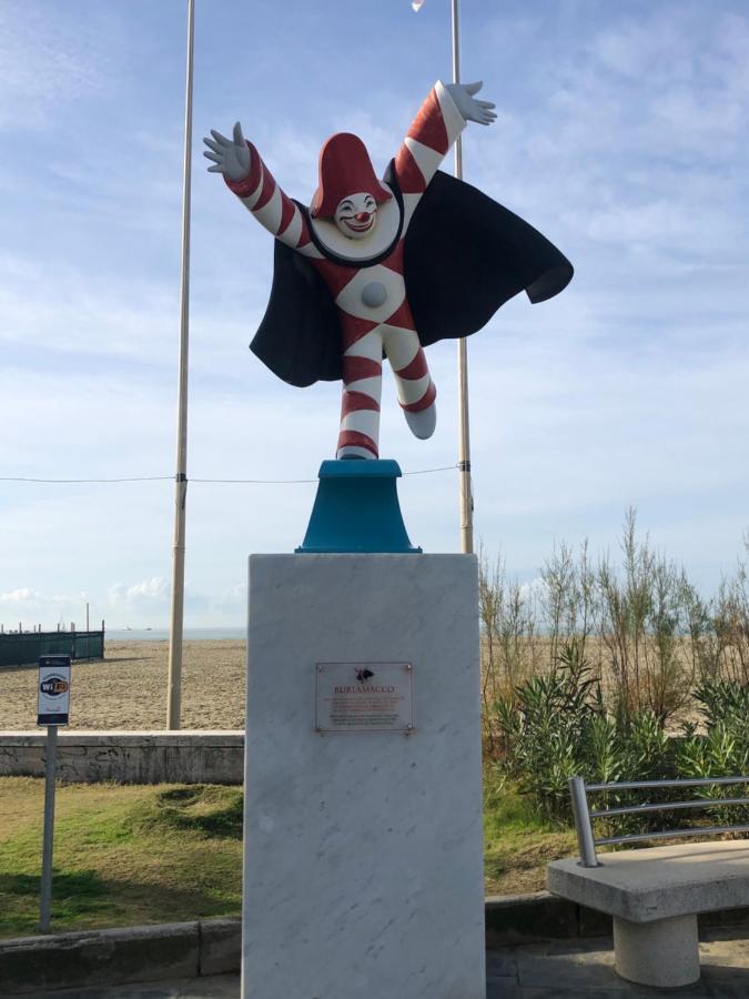 Vila Casa Ceragioli Viareggio Exteriér fotografie